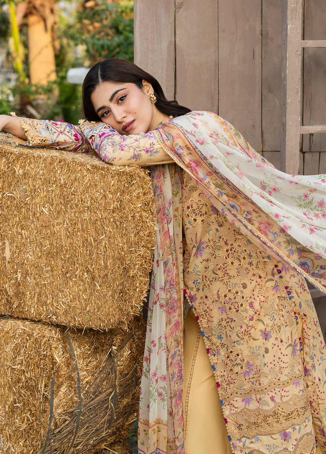 Elaf Premium Chikankari Unstitched Printed Lawn 3 Piece Suit EL26UPC ERC 5B KHUSHEE - Summer Collection