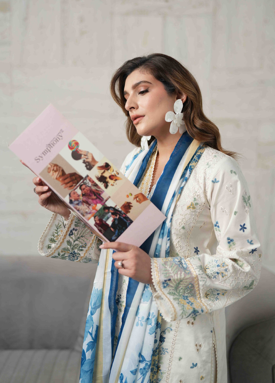 Symphony by Neeshay Unstitched Embroidered Luxury Lawn 3 Piece Suit NSH26US D-7 Reve - Summer Collection