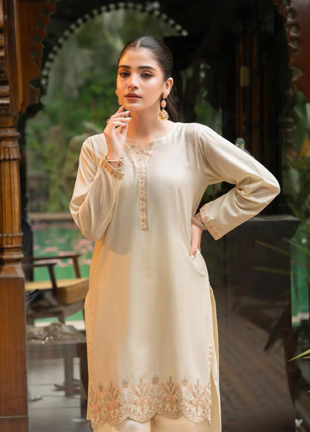 Rang e Bahar by Tng Women Pret Embroidered 2 Piece Shaffaf - Winter Collection