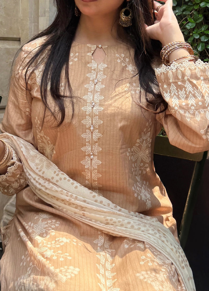 Rashid Textiles Women RTW Embroidered Lawn 3 Piece Suit D-01 Brown - Casual Collection
