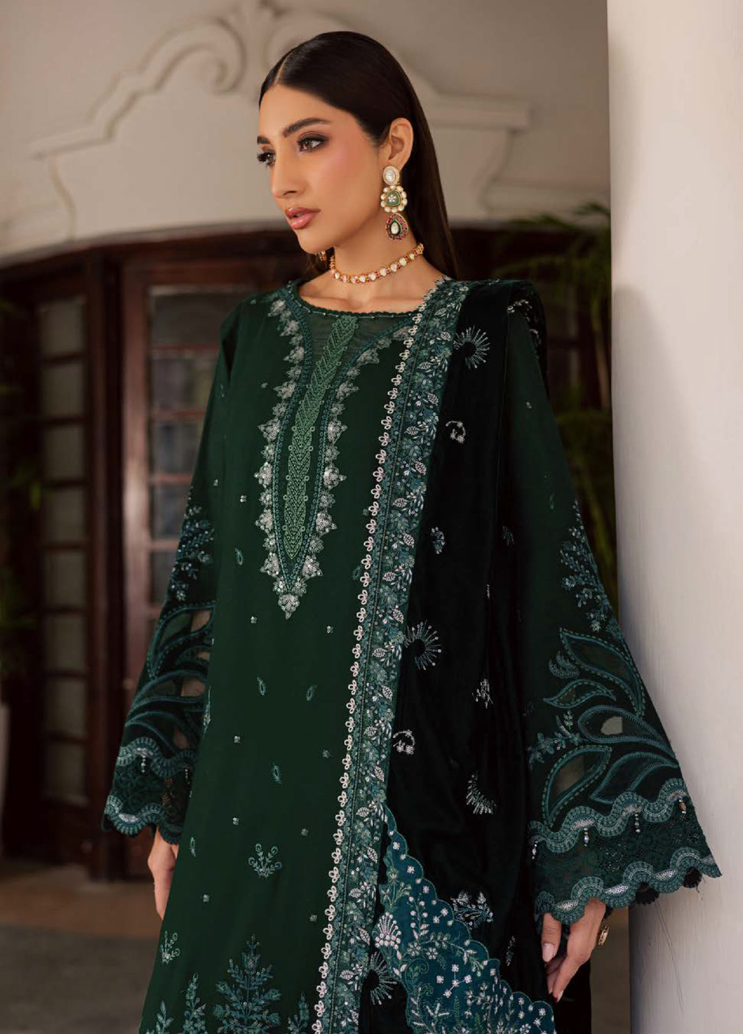 Nureh Exclusive Unstitched Luxury Leather Peach Velvet Shawl Embroidered Suits 3 Piece NU25NS NE-199 - Festive Collection