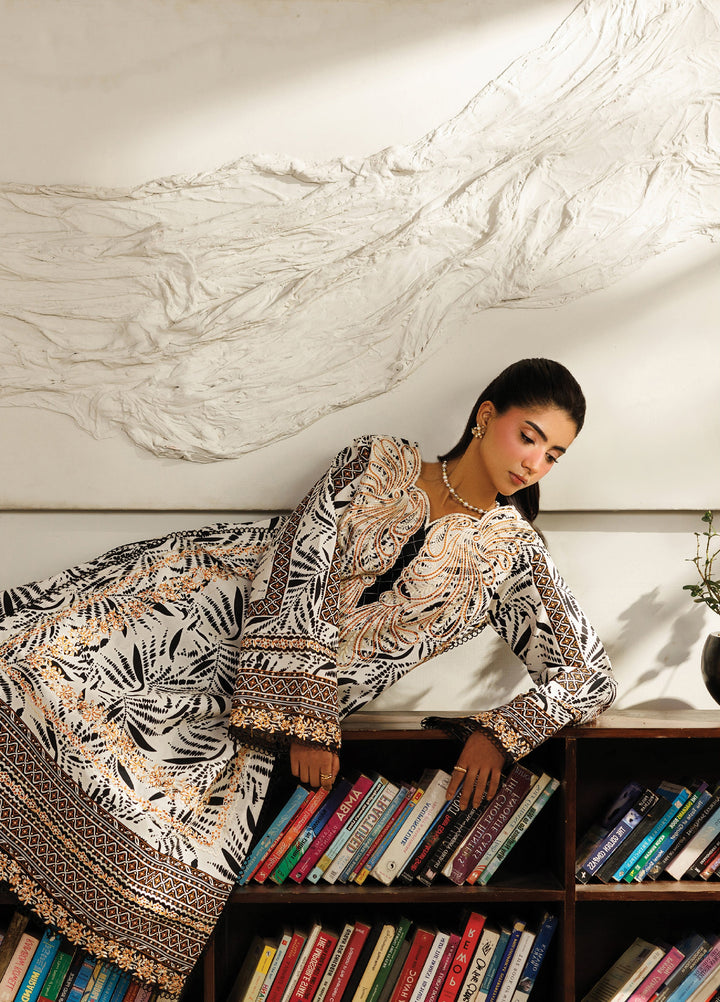 Leila by Mahnur Unstitched Embroidered Lawn 3 Piece Suit MN26ULL L-08 - Summer Collection