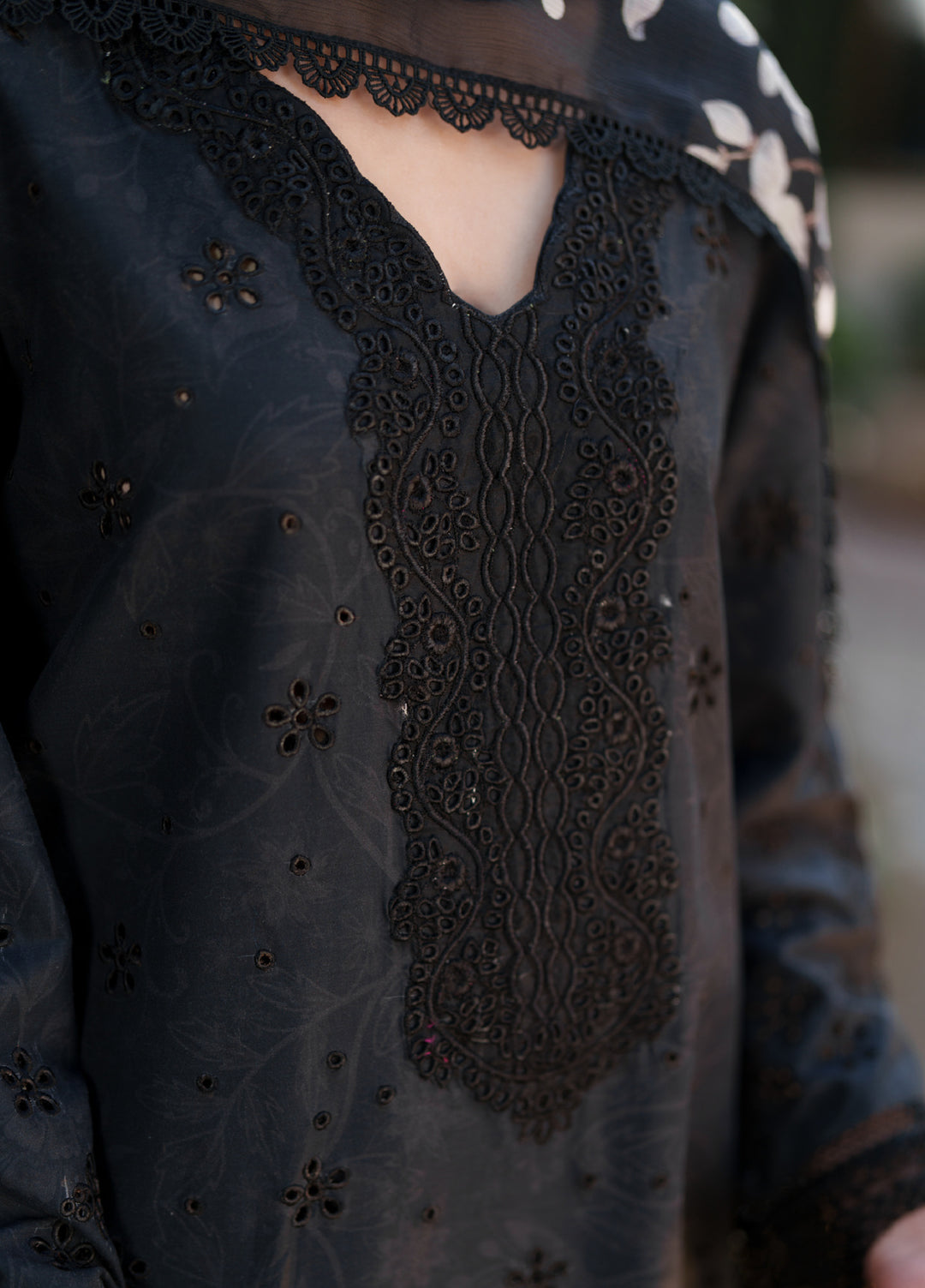 Summer Lines Printkari by Neeshay Unstitched Embroidered Lawn 3 Piece Suit NSH26SLP D-7 Sable - Summer Collection