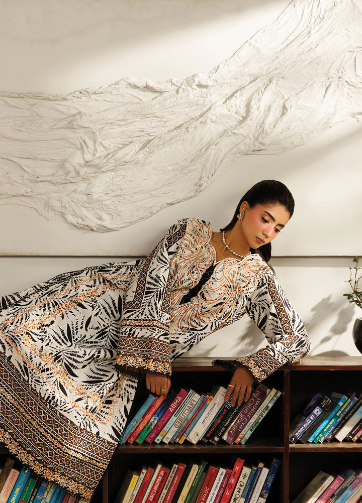 Leila by Mahnur Unstitched Embroidered Lawn 3 Piece Suit MN26ULL L-13 - Summer Collection