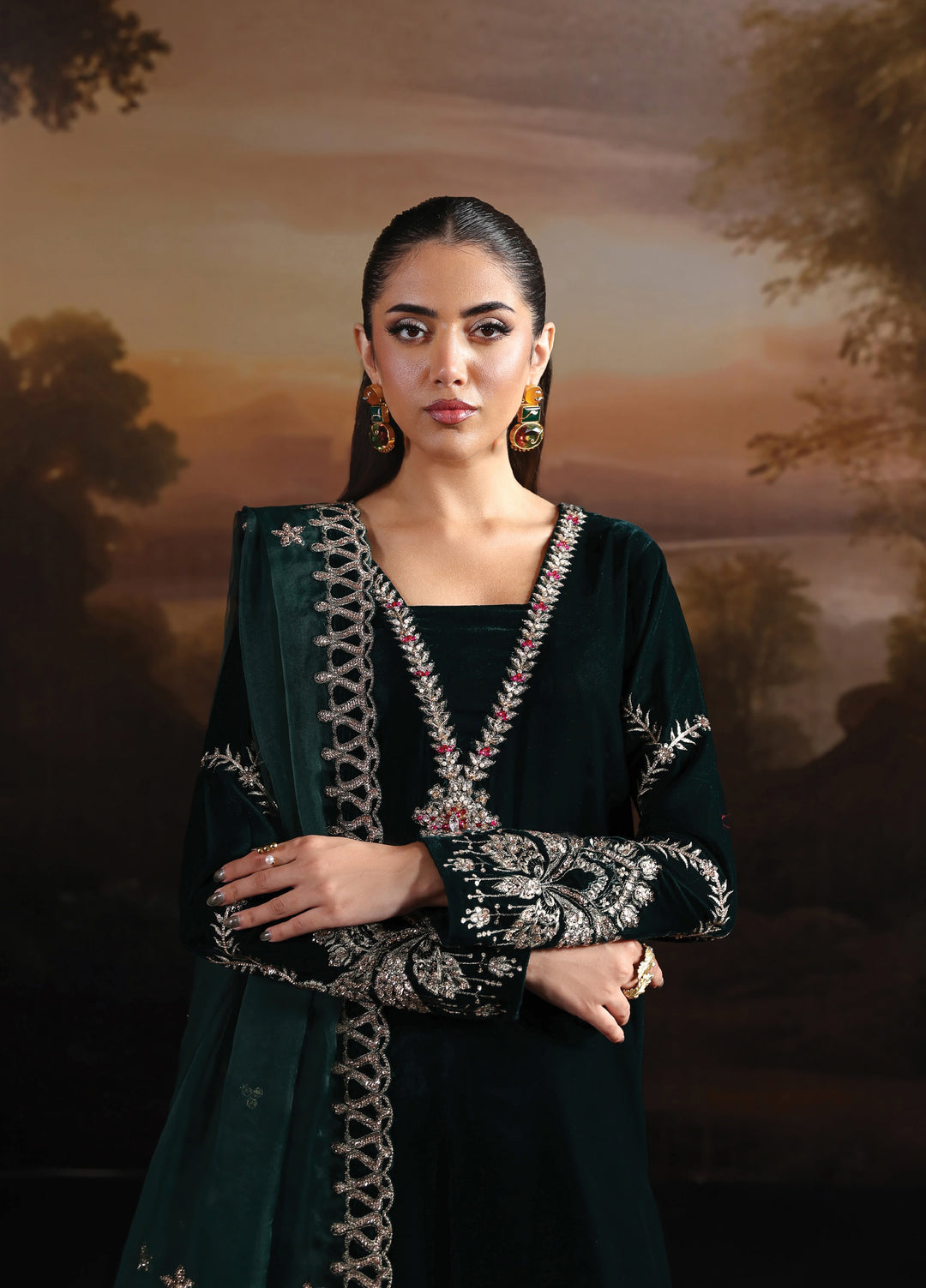 Lamour by Alizeh Fashion Unstitched Velvet Embroidered Suits 3 Piece AFB25LV D-03 Vinni - Festive Collection