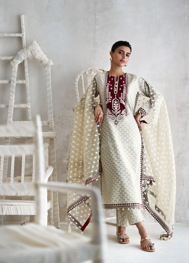 The Luxe by Gul Ahmed Unstitched Embroidered Lawn 3 Piece Suit GA26ULL Chocolate Cosmos SP 62014 - Casual Collection