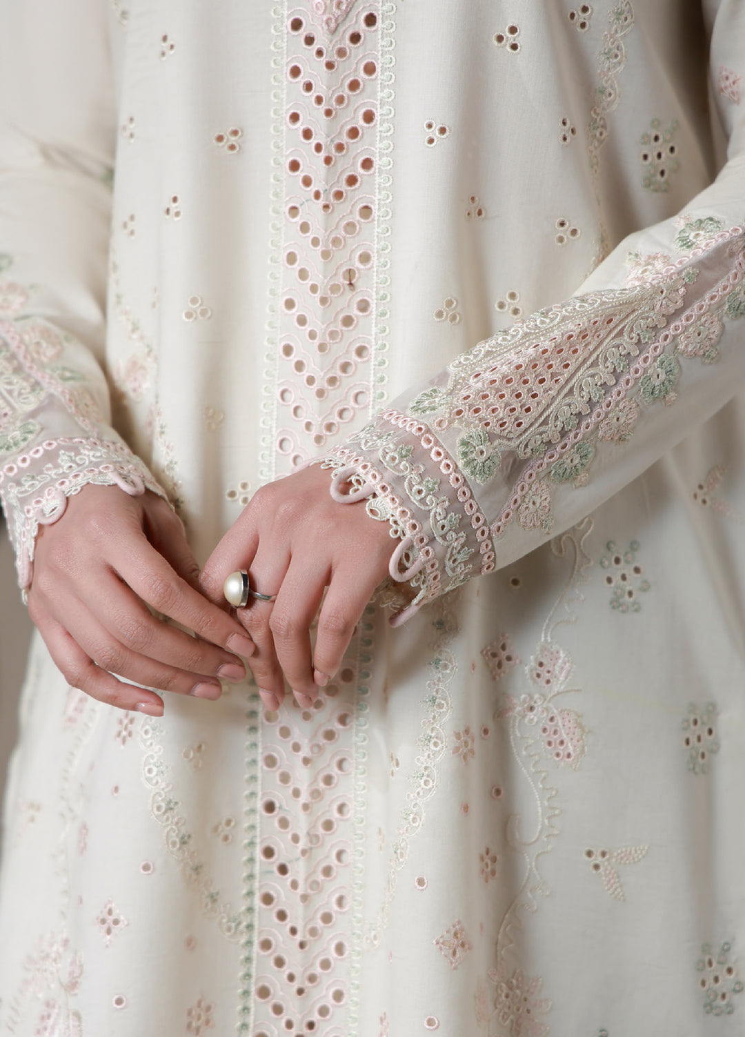 Saagar by Aabyaan Unstitched Embroidered Luxury Lawn 3 Piece Suit ABY26USL AL-6 Nairah - Festive Collection