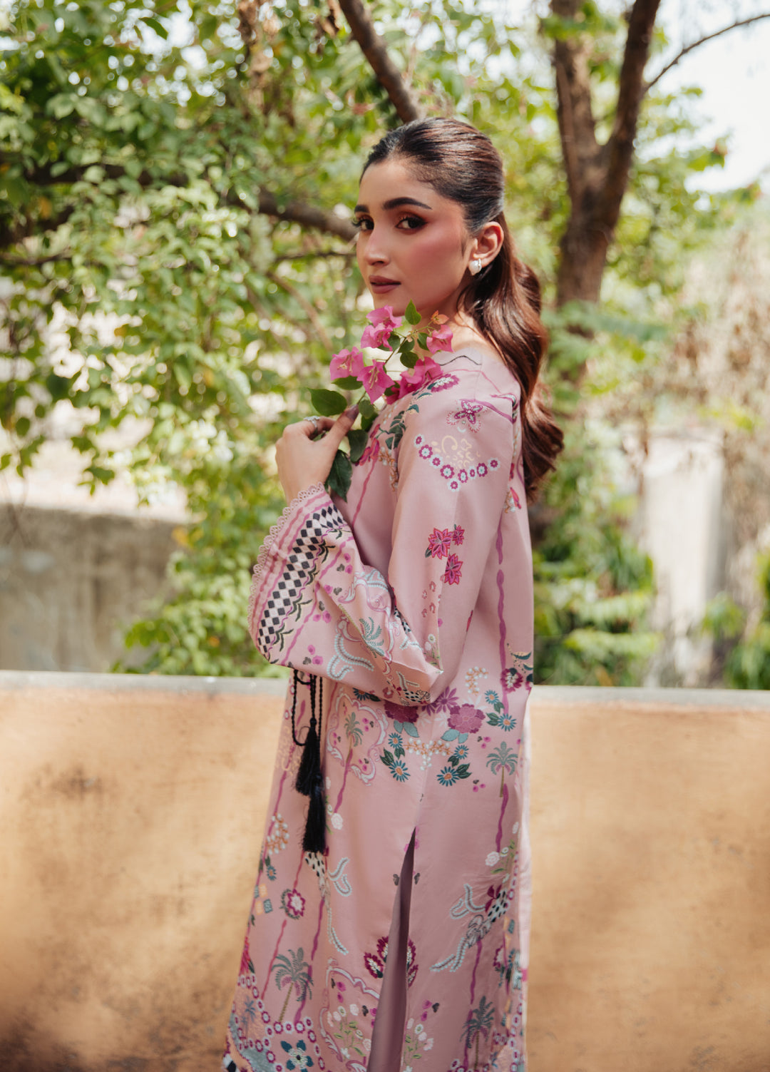Zync by Florent Unstitched Printed Lawn 3 Piece Suit FL26ULE FZ-8 - Eid Collection
