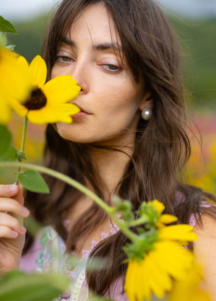 The Secret Garden by Mushq Hemline Unstitched Lawn 3 Piece Suit MU26USG D-18B Peony Glow - Summer Collection