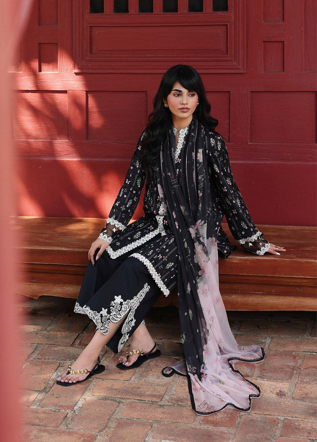 Q Prints by Qalamkar Unstitched Lawn Printed 3 Piece Suit QLK26QP Farah - Summer Collection