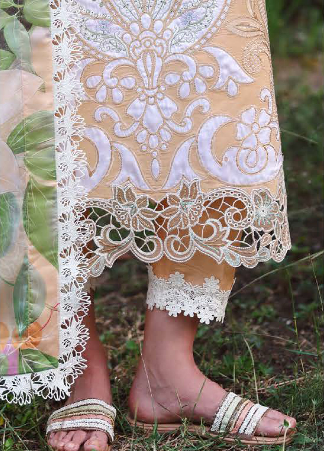 The Secret Garden by Mushq Unstitched Embroidered Lawn 3 Piece Suit MU26ULSG Wisteria Veil HUNSS260205 - Festive Collection