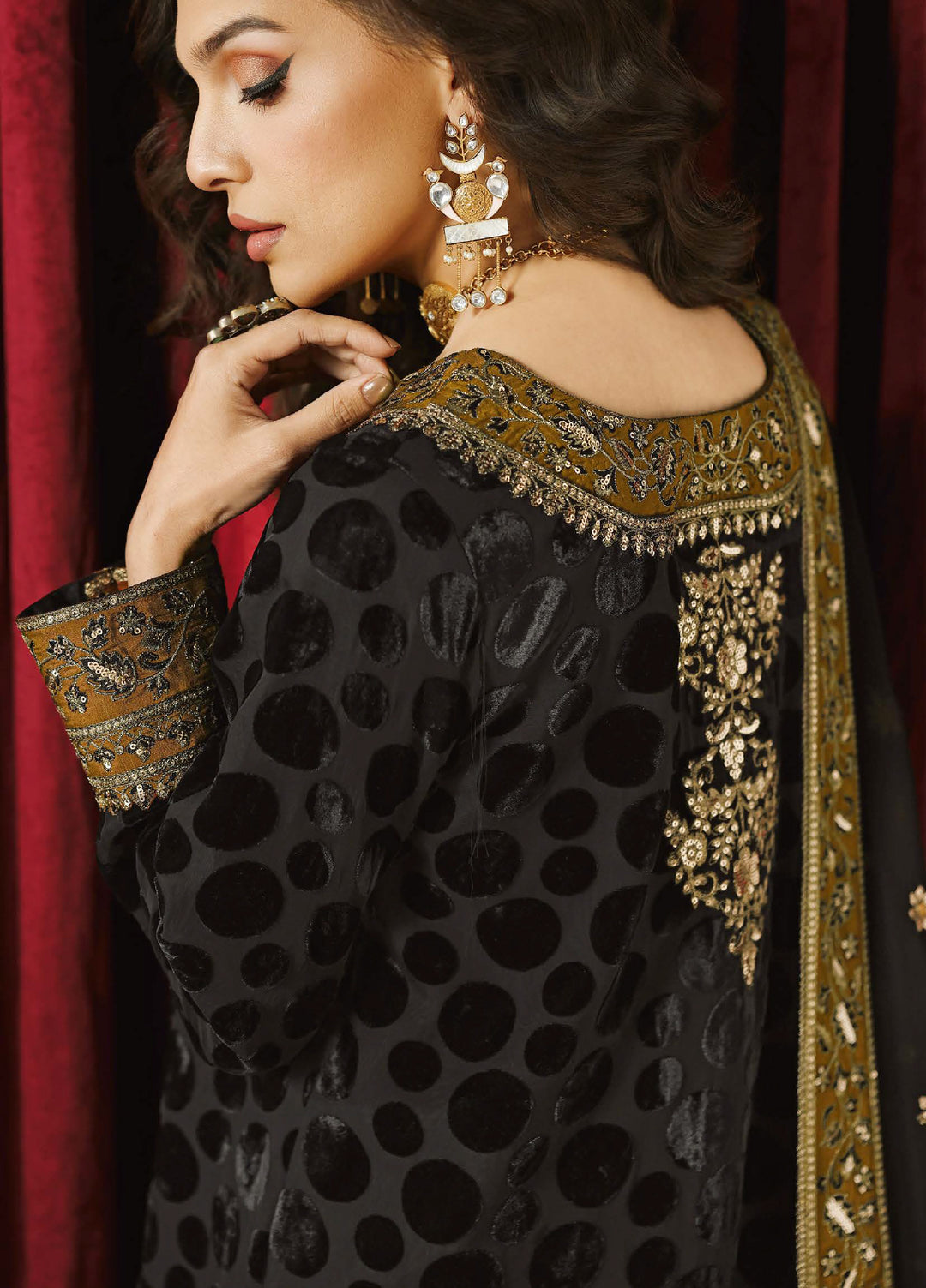 Signora by Charizma Unstitched Velvet Embroidered Suits 3 Piece CRZ25SV CVT5-14 - Festive Collection