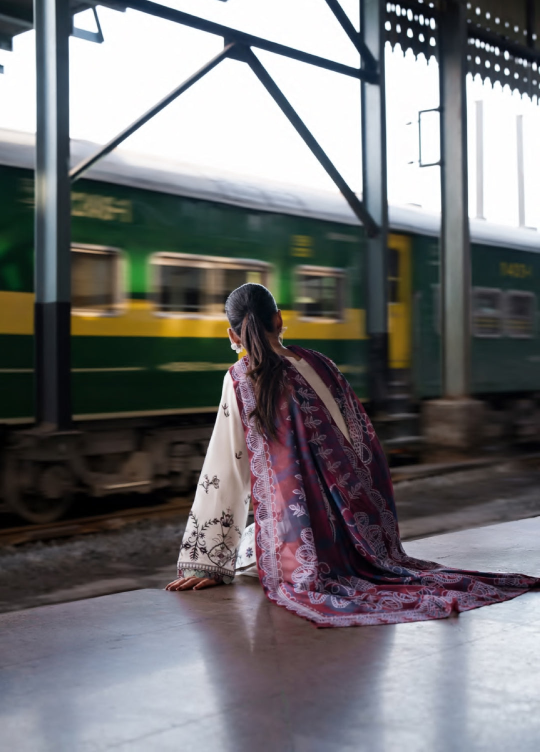 Summer Travels by Casuallite RTW Embroidered Cotton Lawn 3 Piece Suit CL26ULST OUTFIT 04 MORNING MUSE - Casual Collection