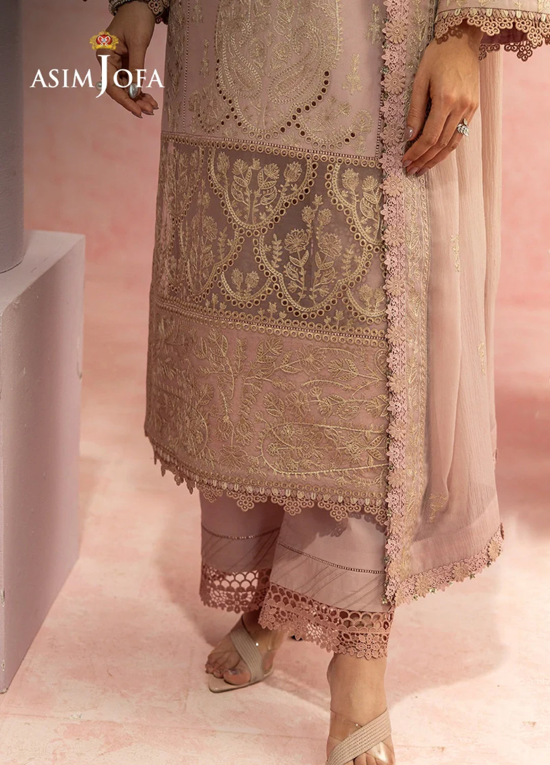 Asim Jofa Unstitched Embroidered Luxury Lawn 3 Piece Suit AJ26ULL AJULW-11 - Festive Collection