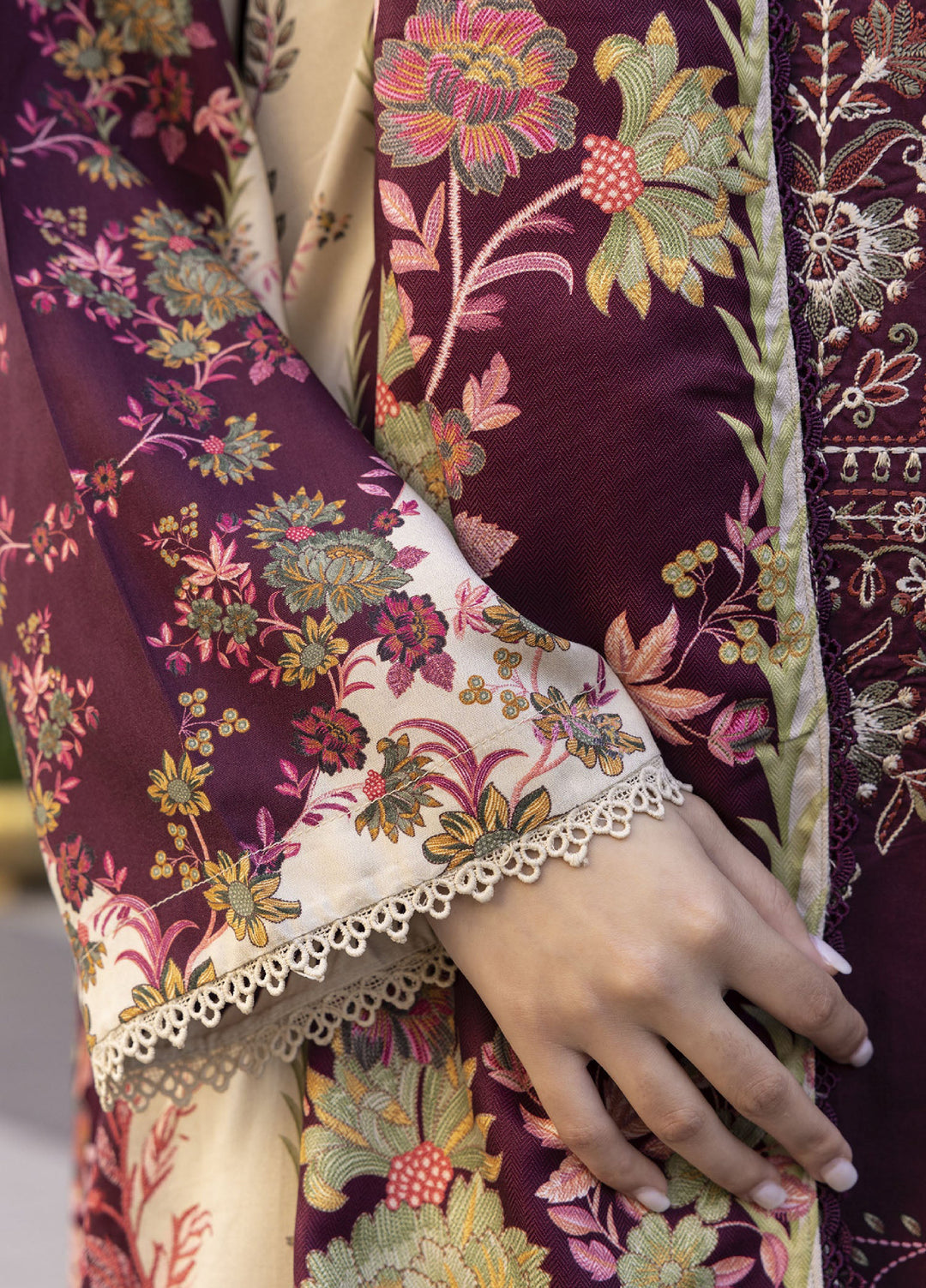 Meerak Women Pret Premium Embroidered Linen 3 Piece Vionna - Winter Collection