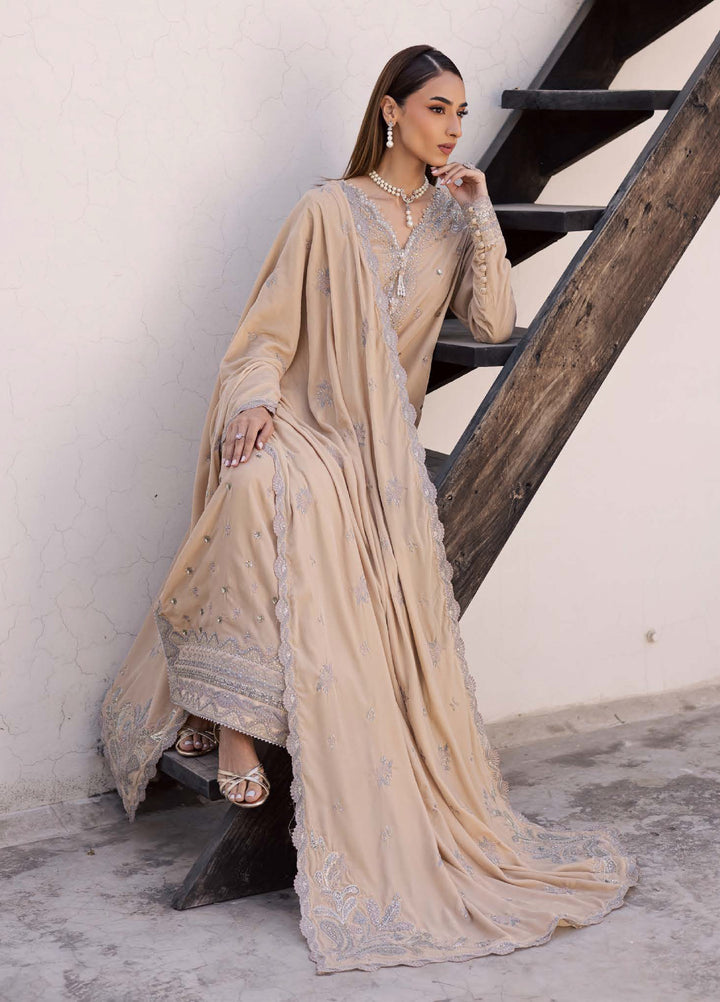 Nureh Maya Unstitched Velvet Embroidered 3 Piece Suits NU25MF NW-122 - Festive Collection