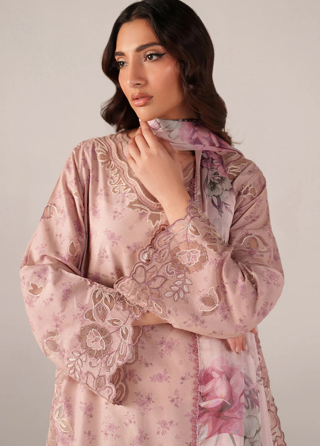 Iznik Unstitched Embroidered Lawn 3 Piece Suit IZ26US SS-05 - Summer Collection