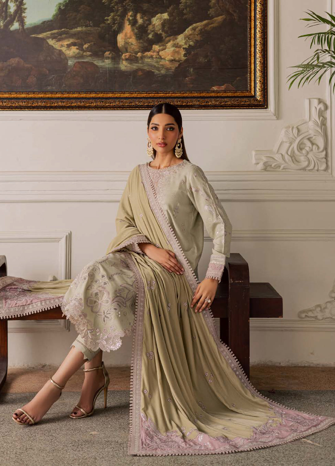 Nureh Exclusive Unstitched Luxury Leather Peach Velvet Shawl Embroidered Suits 3 Piece NU25NS NE-203 - Festive Collection