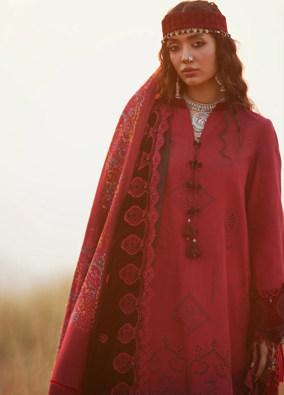 Saira Rizwan Unstitched Khaddar Embroidered Suits 3 Piece SR25UW D-04 Nazneen - Winter Collection