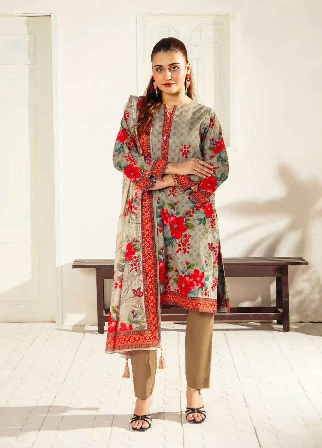 3PC Unstitched Doria Cambric Printed Suit (P289)