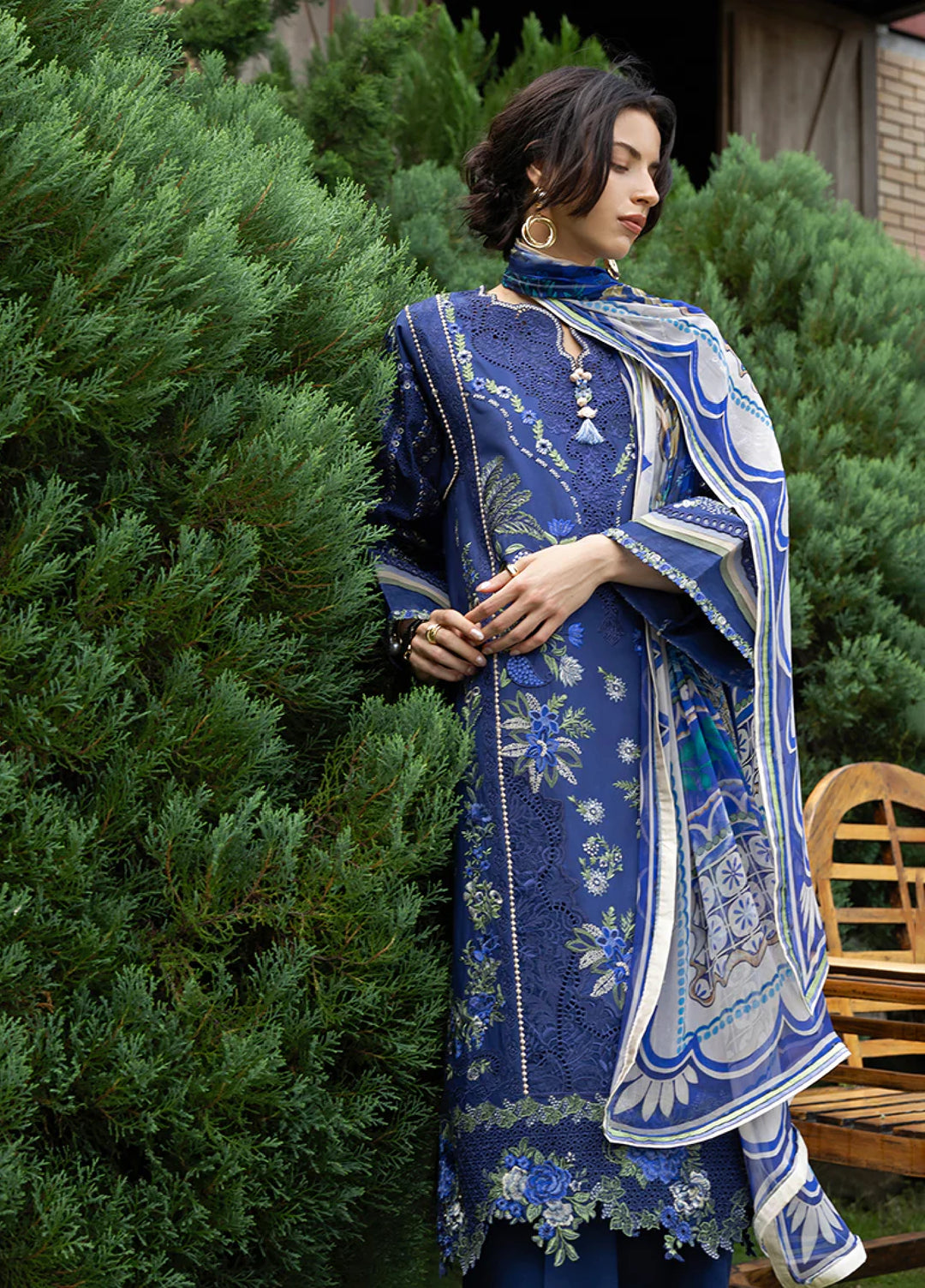 Mon Tresor by Esmel Unstitched Embroidered Luxury Lawn 3 Piece Suit EML26UMT D6-Ete - Summer Collection