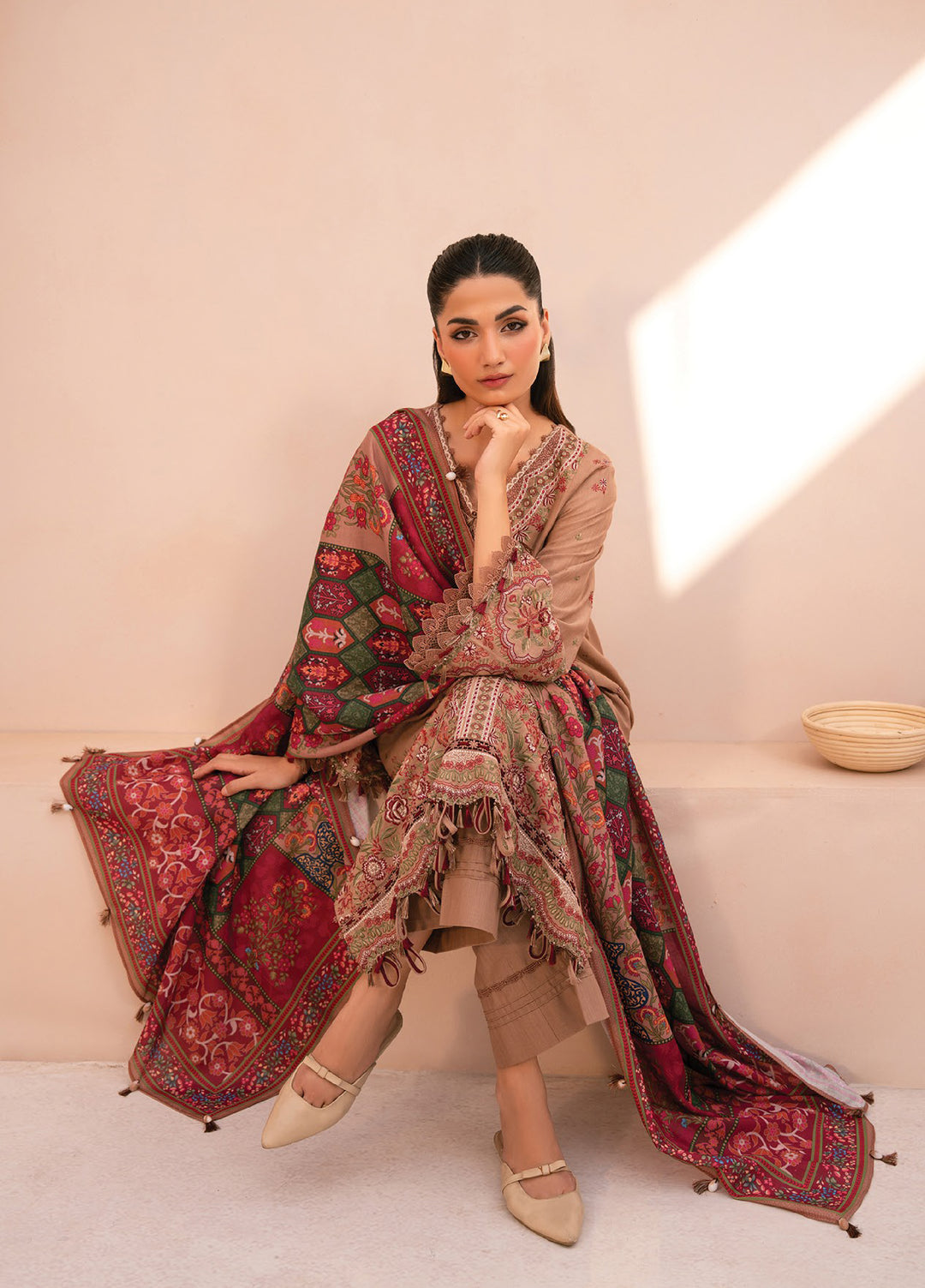 Rang e Khizaan by Xenia Unstitched Khaddar Embroidered Suits 3 Piece XE25SW D-04 DAFIYAH - Winter Collection