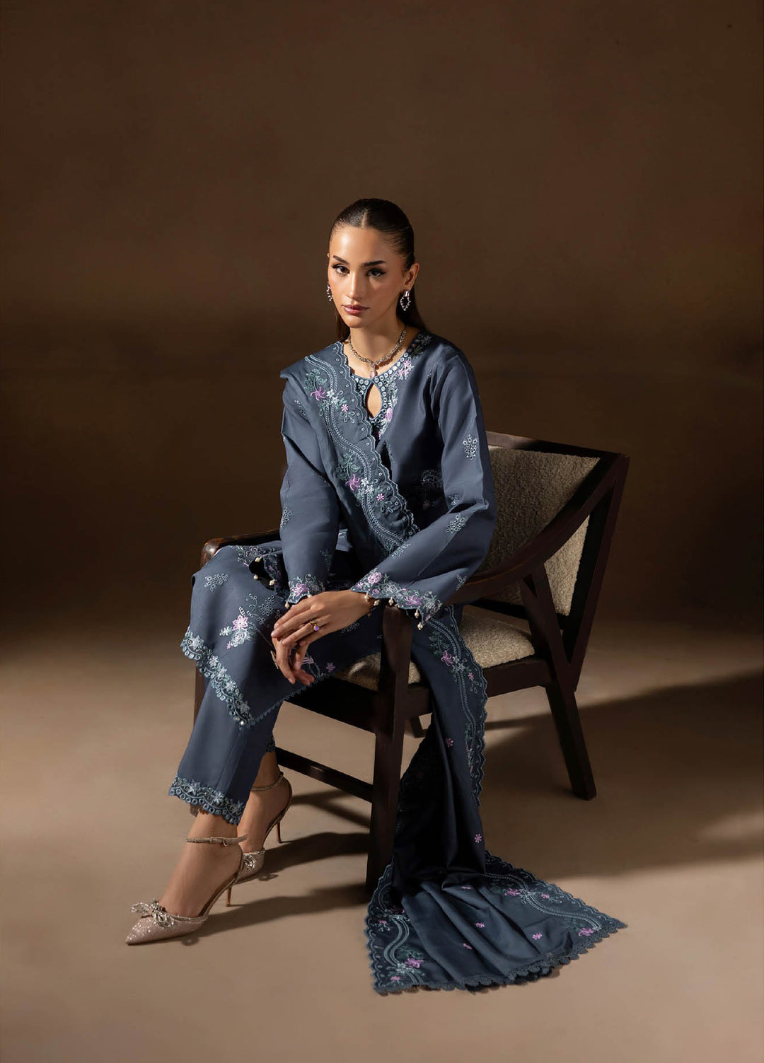 Sareen by Rajbari Unstitched Premium Viscose Chikankari 3 Piece RB25SC D-09 - Winter Collection