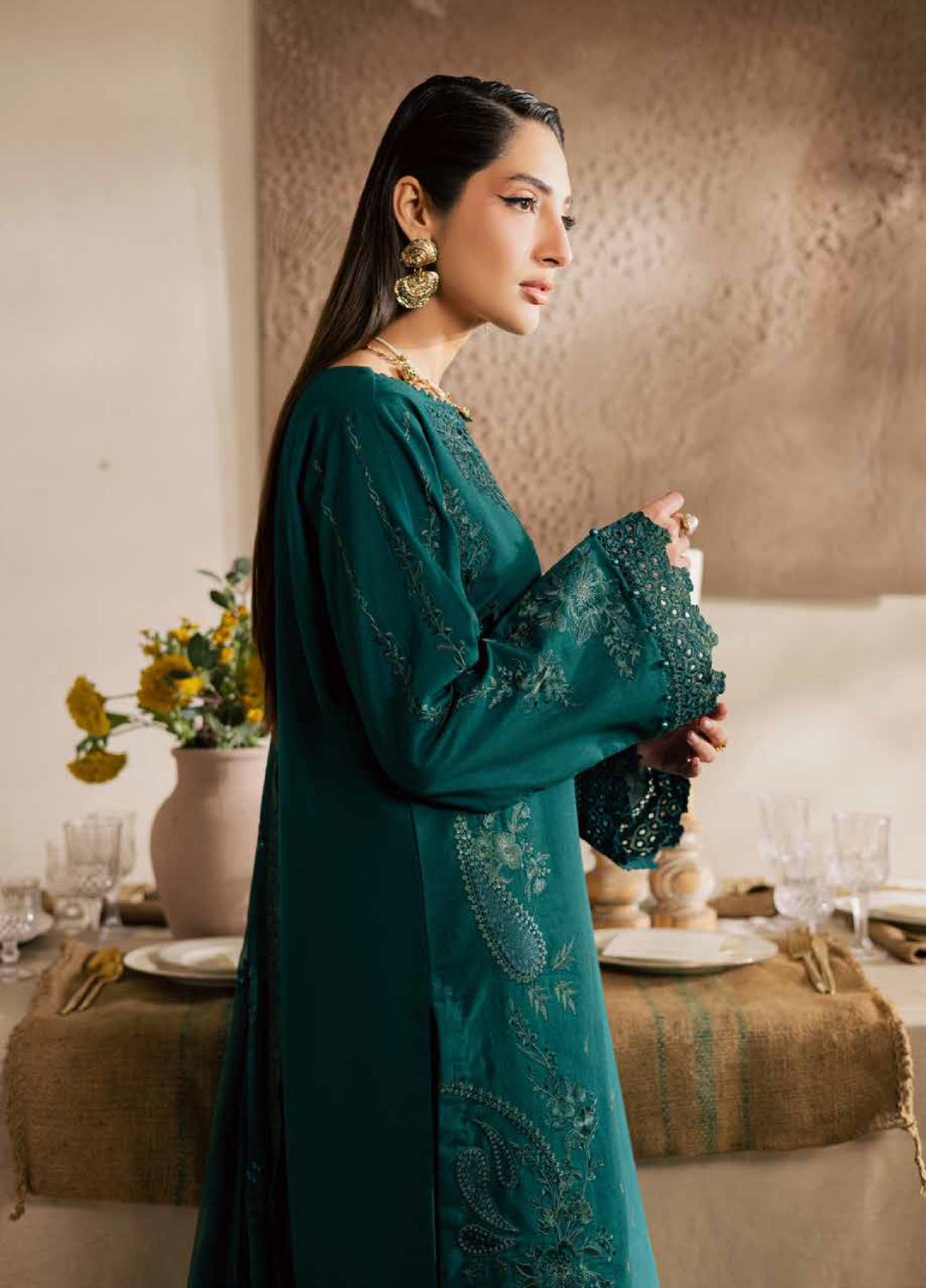 Nureh Exclusive Unstitched Lawn Karandi Embroidered 3 Piece Suit NU26UE NE-220 - Spring Collection