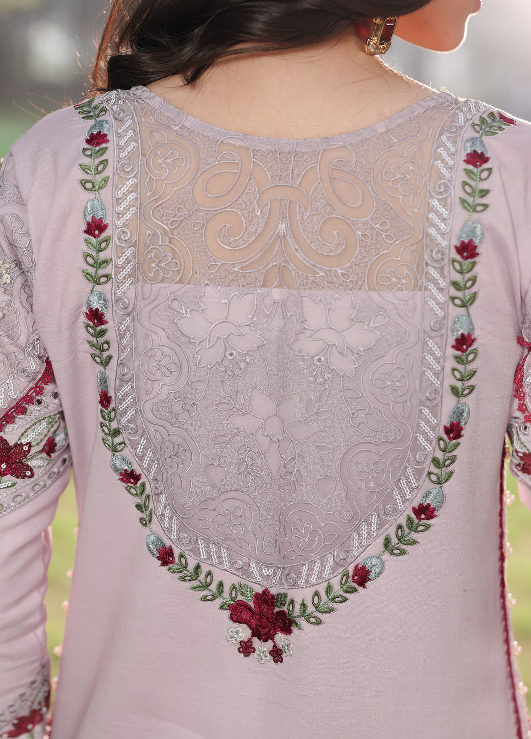 Tales of Petals by Sardinia Unstitched Embroidered Luxury Lawn 3 Pcs Suit SRD26UTP D-8 Lavendar Haze - Festive