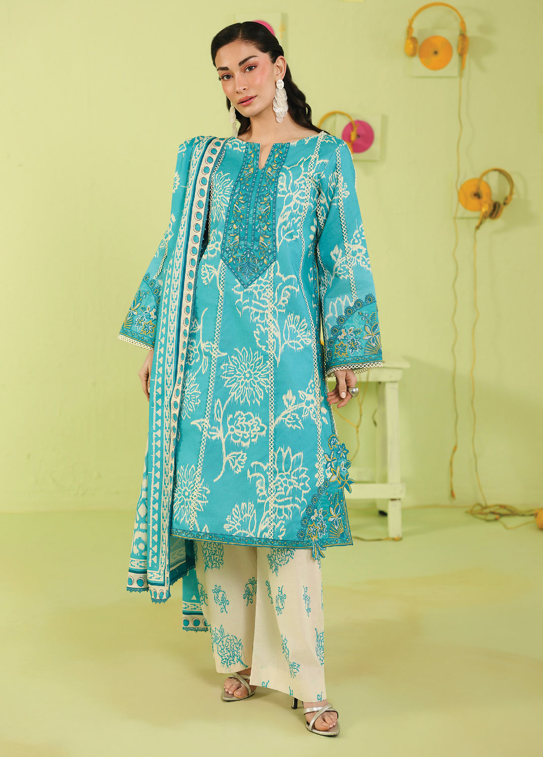 Anaya by Mahnur Unstitched Embroidered Lawn 3 Piece Suit MN26UALV AN2-07 - Festive Collection