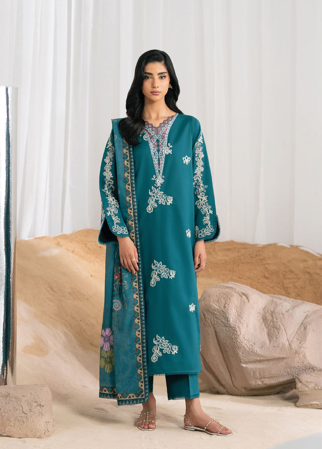 Nysa by Seran Unstitched Embroidered Cambric 3 Piece Suit SN26UNC Ryle D-12 - Casual Collection