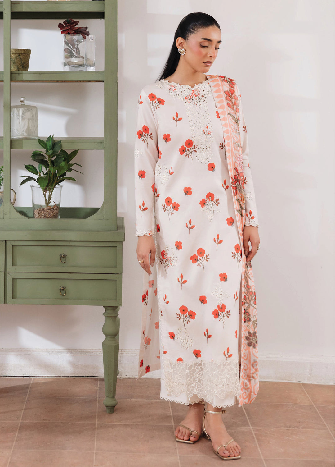 Summer Breeze by Humdum Unstitched Embroidered Lawn 3 Piece Suit HD26ULSB D-06 - Casual Collection