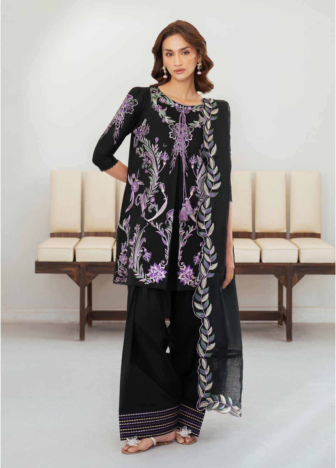 Sera by Mahnur Unstitched Embroidered Lawn 3 Piece Suit MN26USL SP-07 - Festive Collection