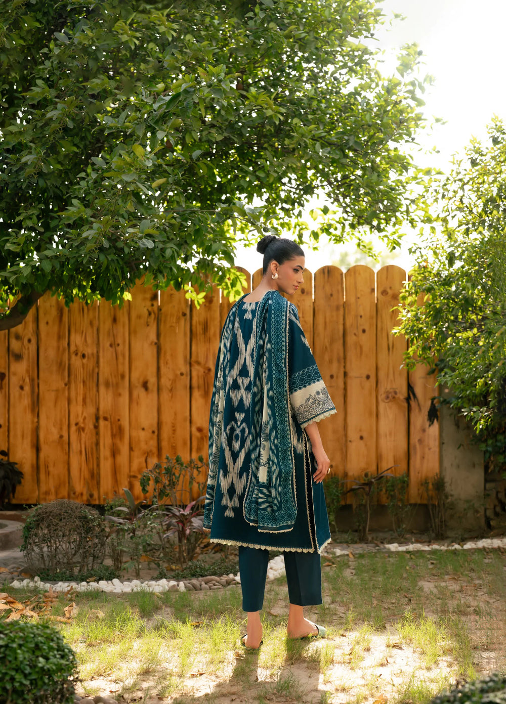 Orissa by Rashid Textiles Unstitched Embroidered Lawn 3 Piece Suit RT26ULO 3752 - Casual Collection