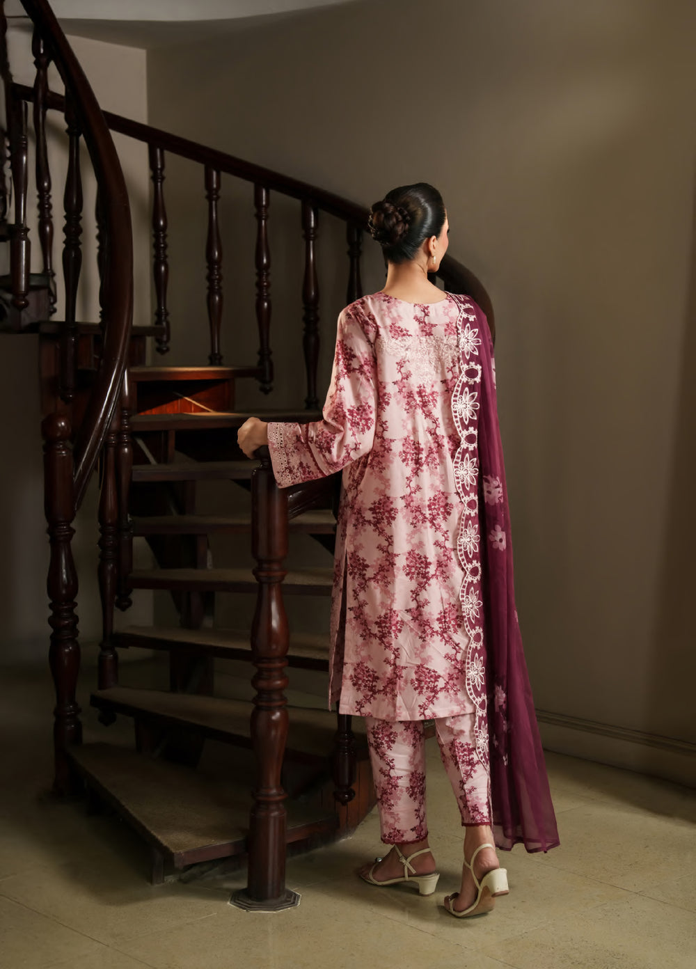 Bloom Enara by Rashid Textiles Unstitched Embroidered Lawn 3 Piece Suit RT26ULB 1002 - Casual Collection