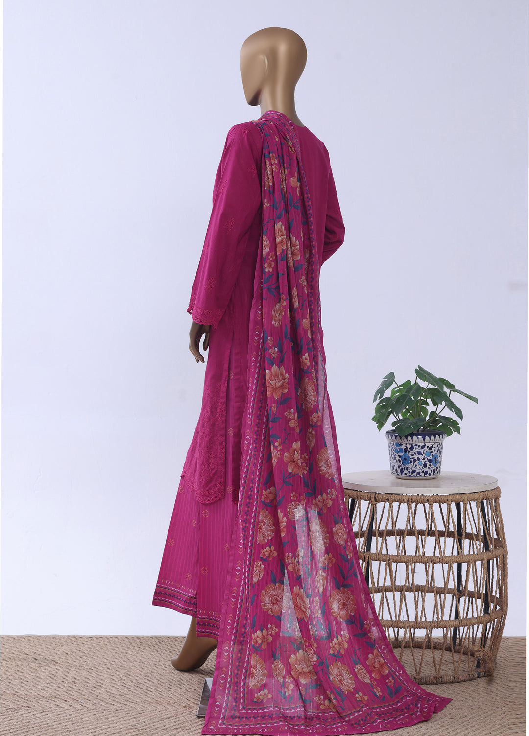 HZ Textiles RTW Embroidered Cross Hatch 3 Piece Suit HZ26PCL Sbe-3P-080 - Casual Collection