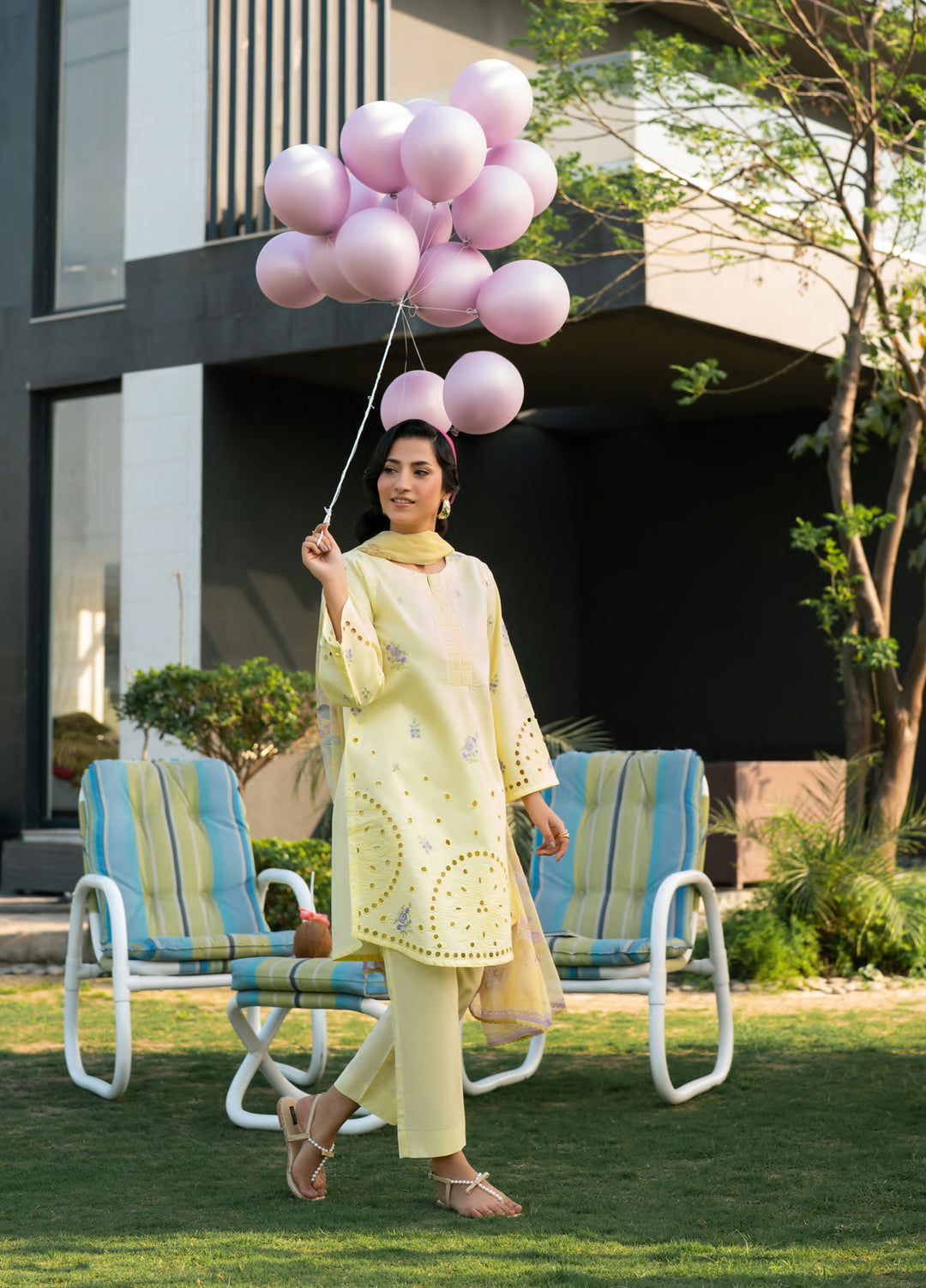 Ekiya by Rashid Textiles Unstitched Embroidered Lawn 3 Piece Suit RT26ULE 3761 - Casual Collection