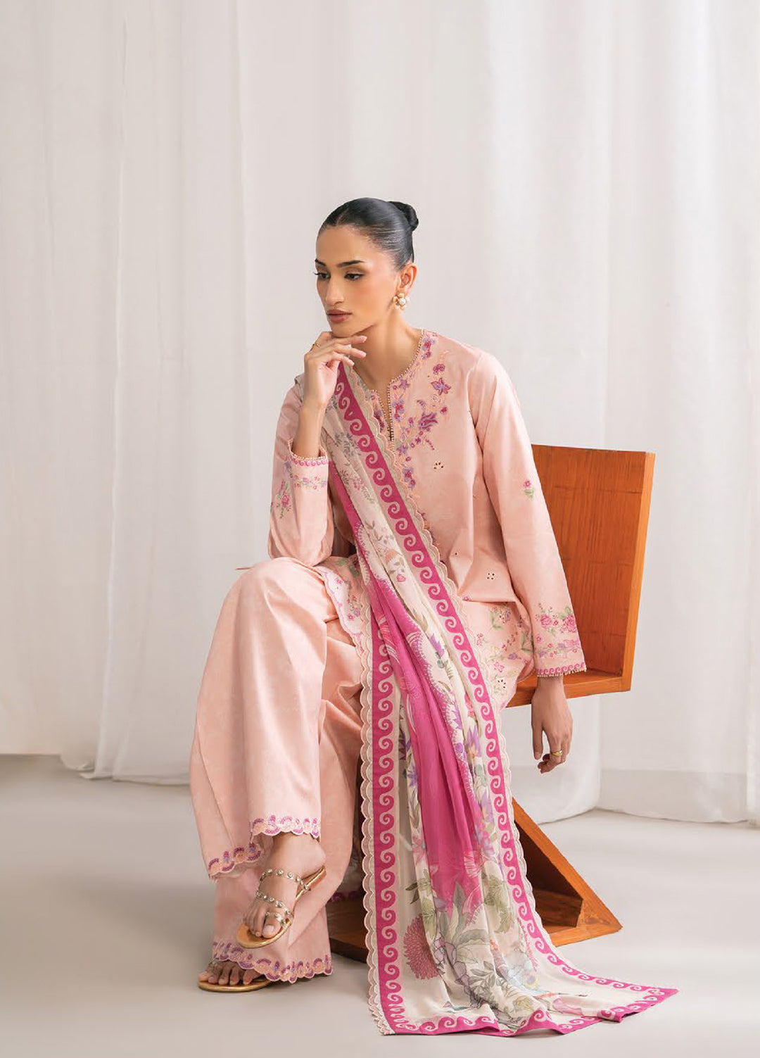 Nysa by Seran Unstitched Embroidered Cambric 3 Piece Suit SN26UNC Aurelie D-07 - Casual Collection