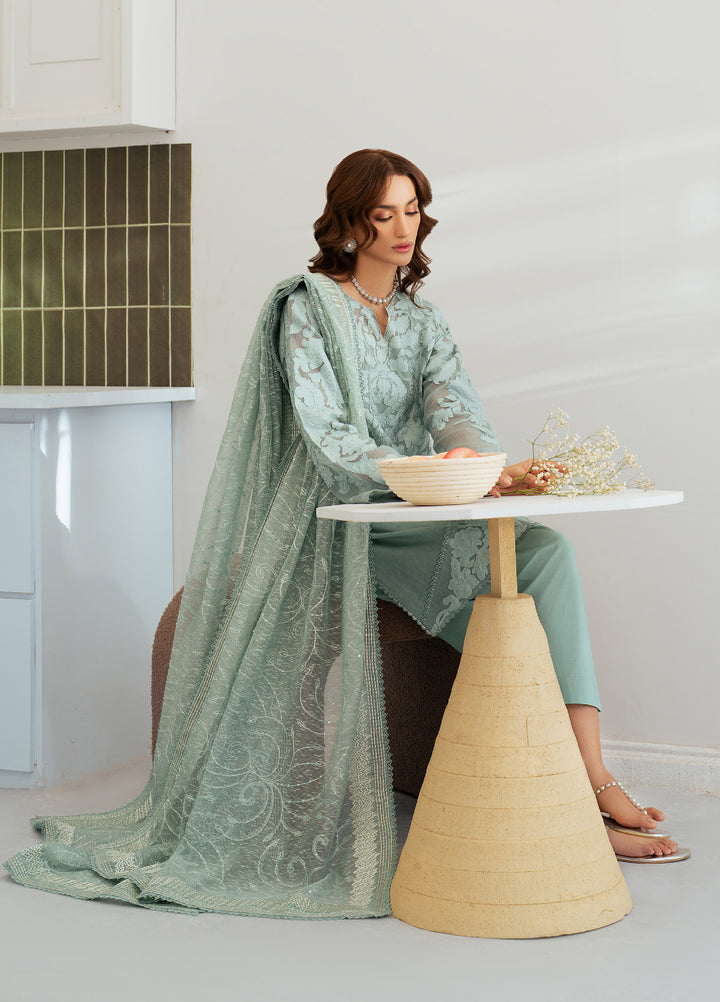 Sera by Mahnur Unstitched Embroidered Lawn 3 Piece Suit MN26USL SP-03 - Festive Collection