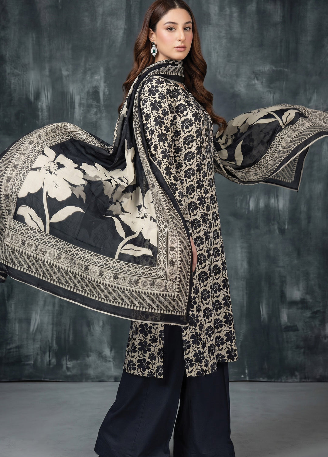 Black N White by Regalia Textiles Unstitched Printed Lawn 3 Piece Suit RG26UBNW D-02 - Casual Collection