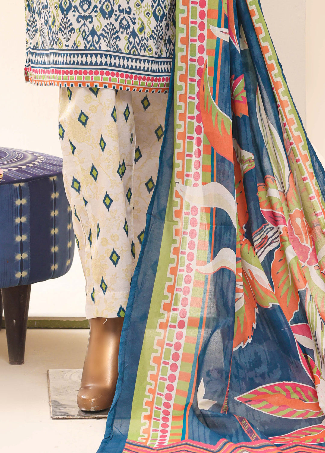 HZ Textiles RTW Printed Lawn 3 Piece Suit HZ26PPL LPE-3P-067 - Casual Collection