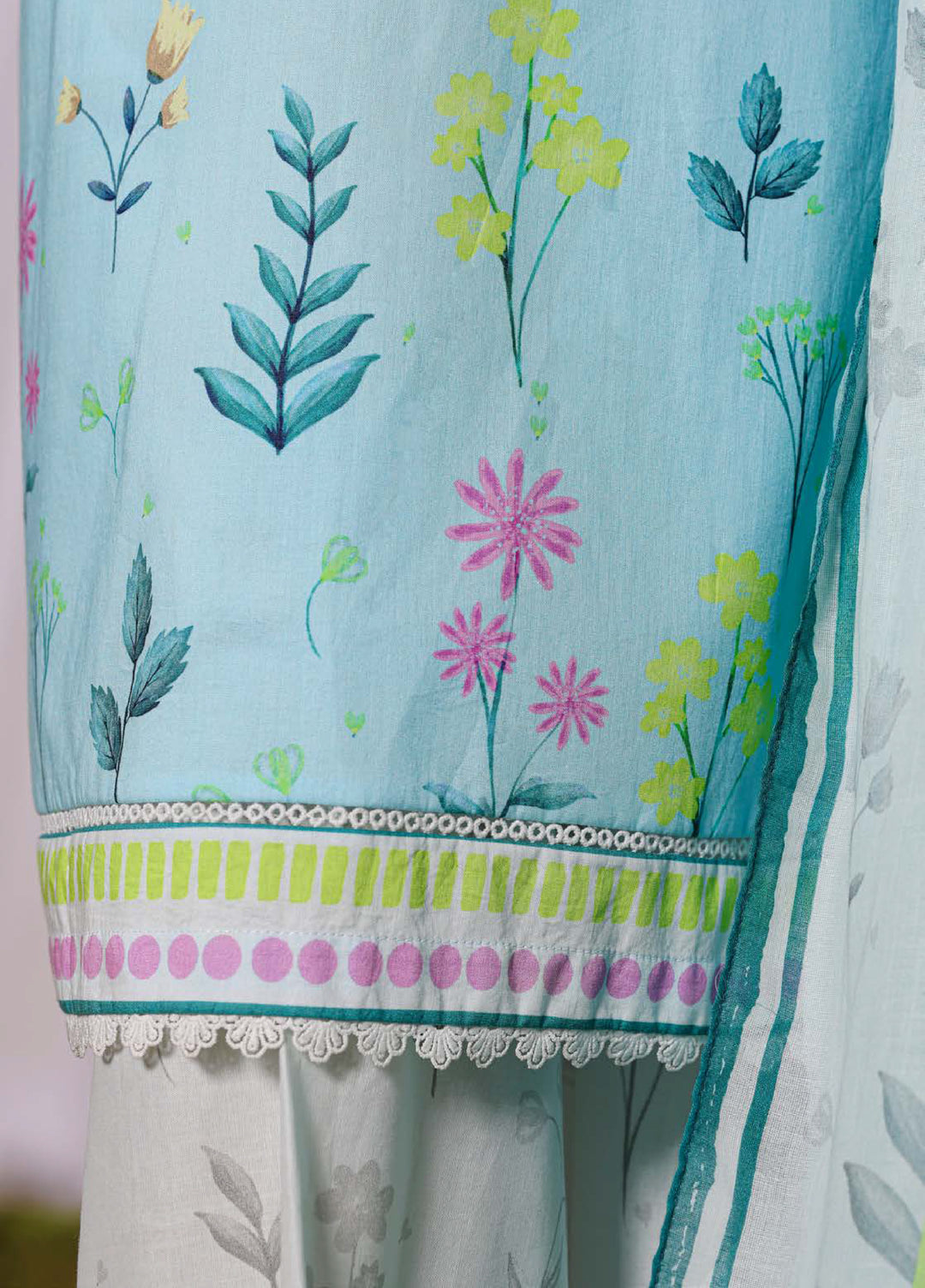 Daily Wear by HZ Textiles RTW Embroidered Lawn 3 Piece Suit HZ26PDW CPE-3P-050 - Casual Collection