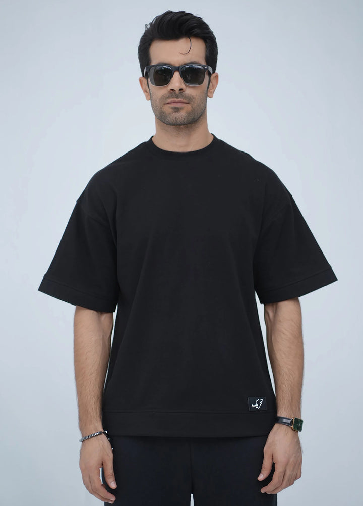 Movement Unisex Western 1 Piece Printed Cotton Tehreek Classic Oversized Tee Black - Winter Collection