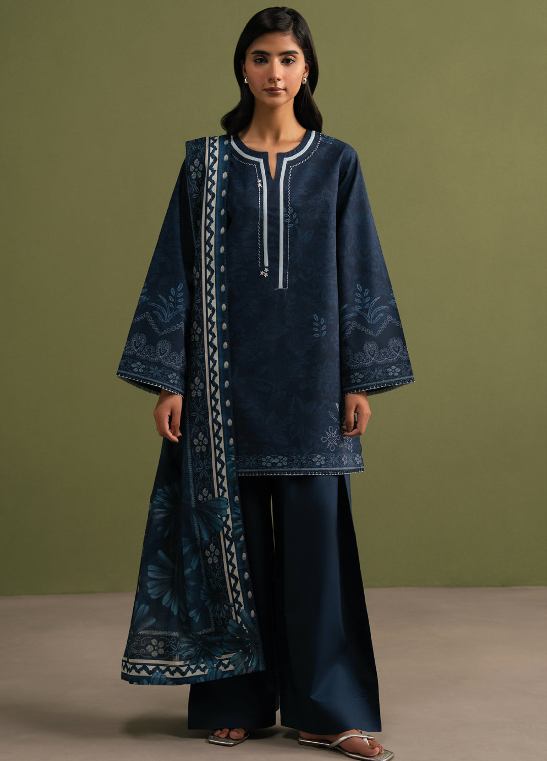 Seran Essentials Unstitched Printed Lawn 3 Piece Suit SN26UEL Zayel D-08 - Summer Collection