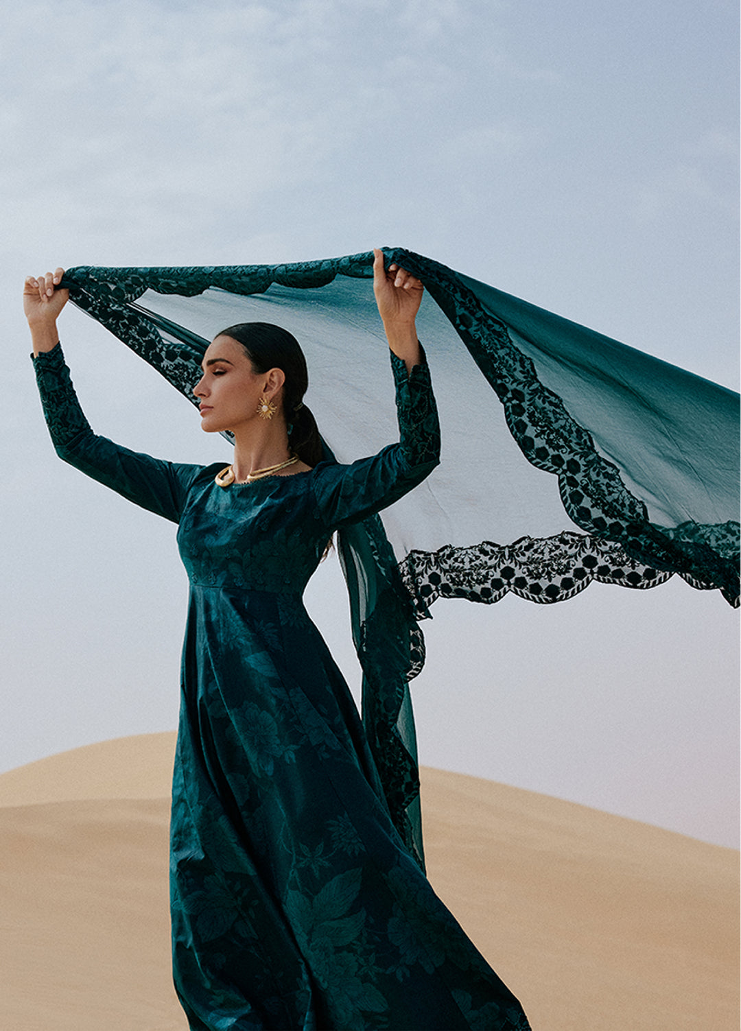 Saira Rizwan Unstitched Embroidered Luxury Lawn 3 Piece Suit SR26ULL SRL26-10 ZOMOROD - Festive Collection