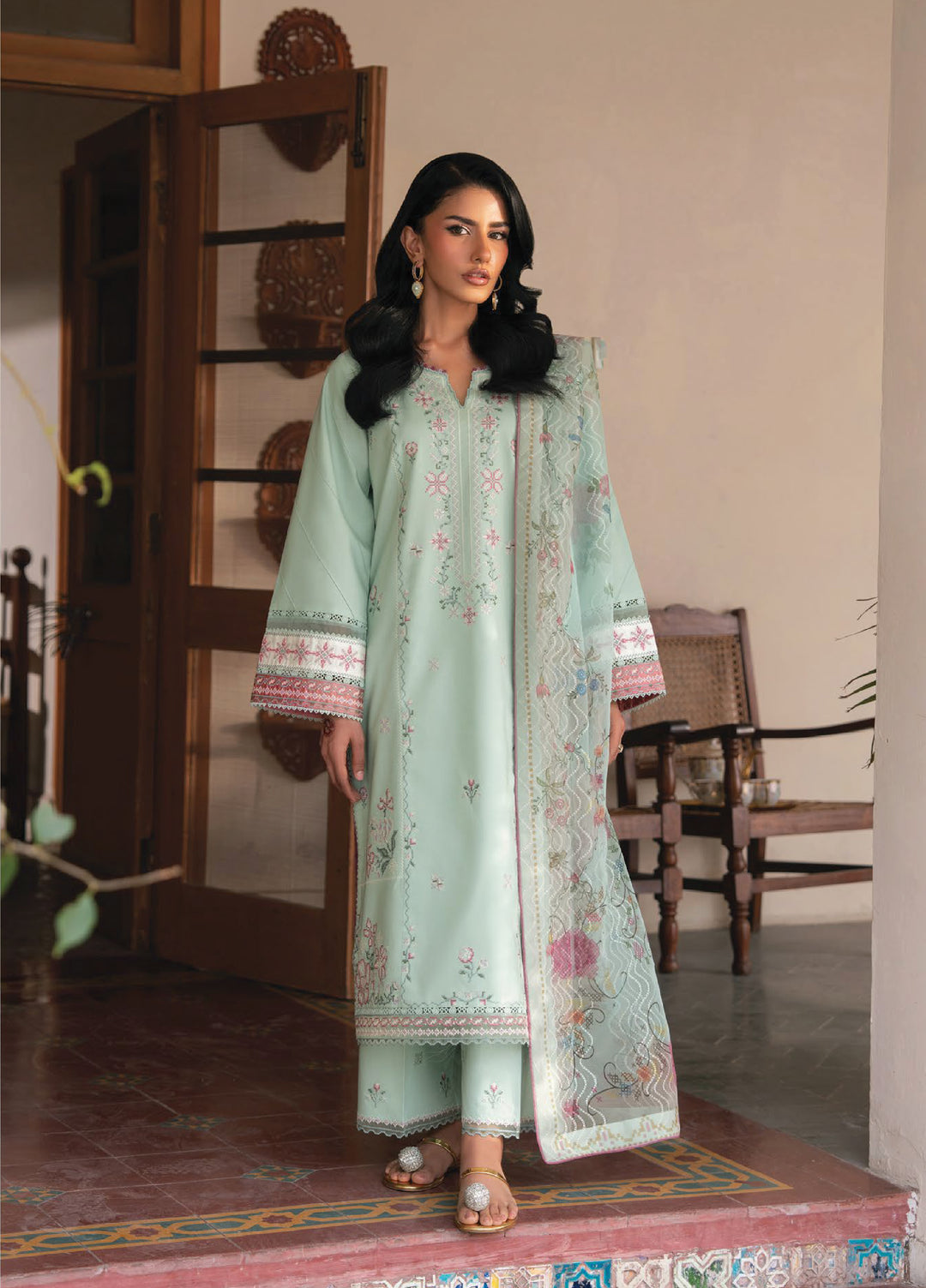 Lamhay by Seran Unstitched Embroidered Lawn 3 Piece Suit SN26ULL D8-Abeer - Eid Collection
