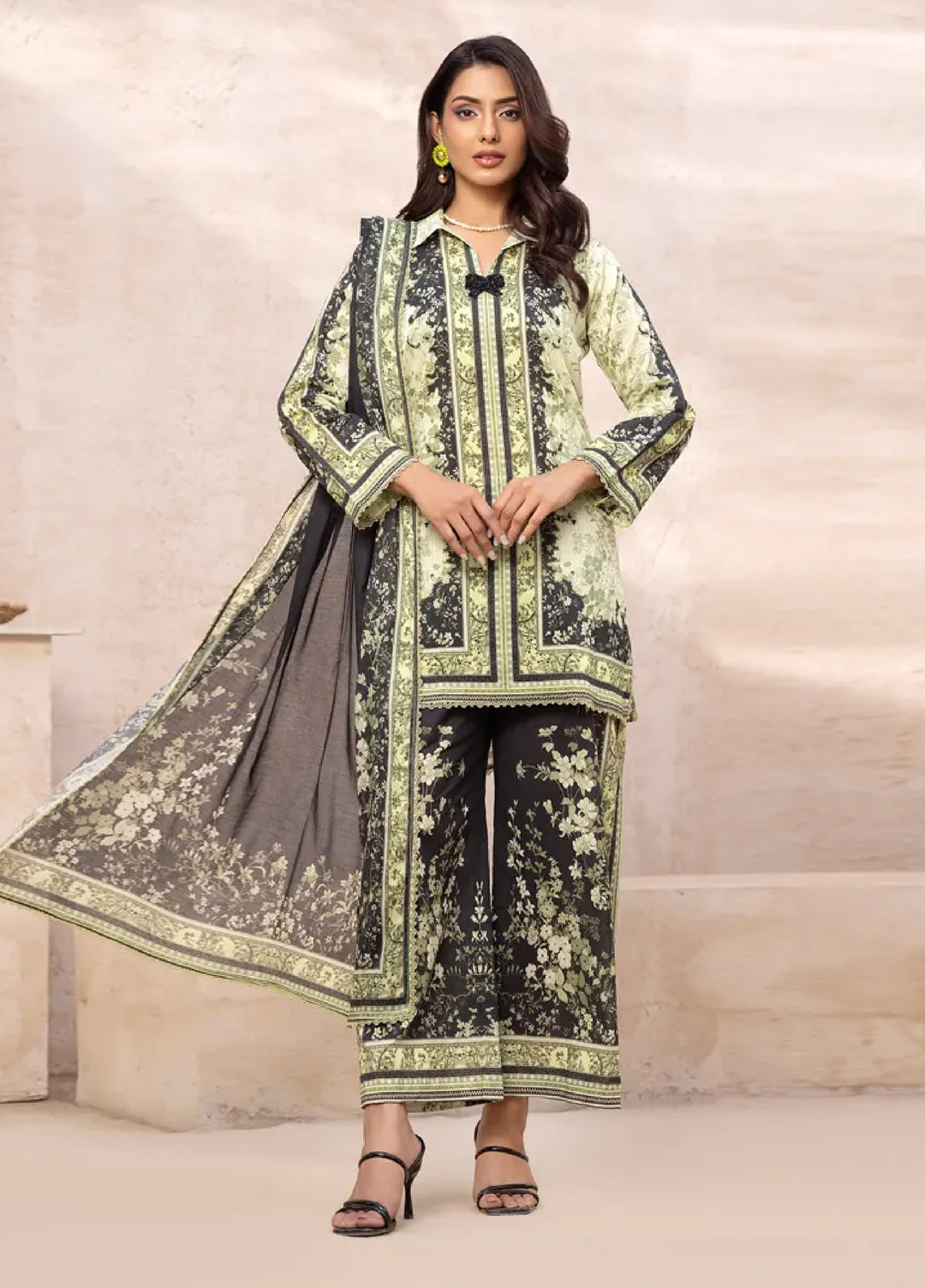 Cocoon by Regalia Textiles Unstitched Printed Lawn 3 Piece Suit RG26UCL D-6 - Summer Collection