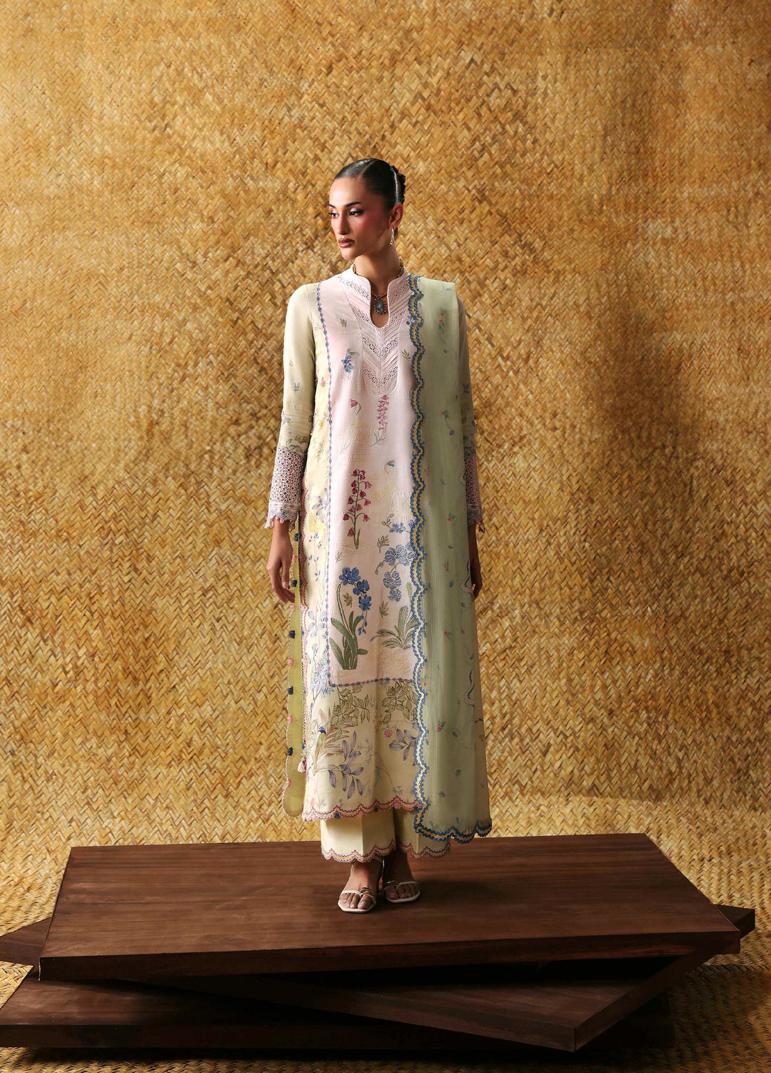 Sable Vogue Unstitched Embroidered Lawn 3 Piece Suit SV26ULL SL-08-26-V2 - Festive Collection