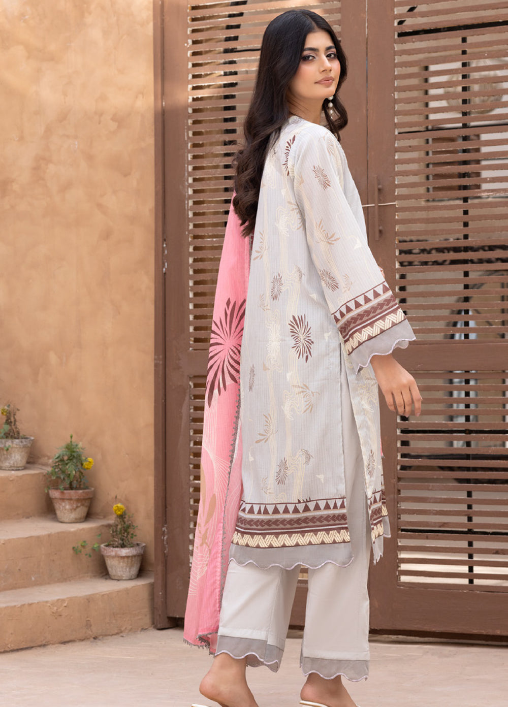 Regalia Textiles Unstitched Printed Karandi Lawn 3 Piece Suit RG26UKL D-1 - Summer Collection