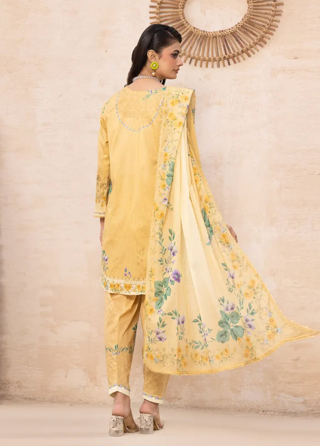 Cocoon by Regalia Textiles Unstitched Printed Lawn 3 Piece Suit RG26UCL D-9 - Summer Collection